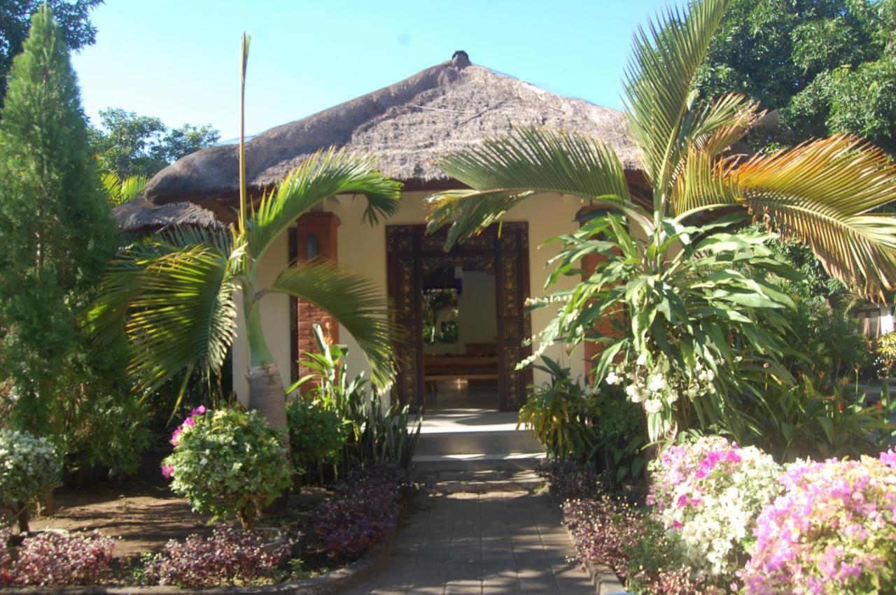 Star East Bungalows Αμέντ Εξωτερικό φωτογραφία